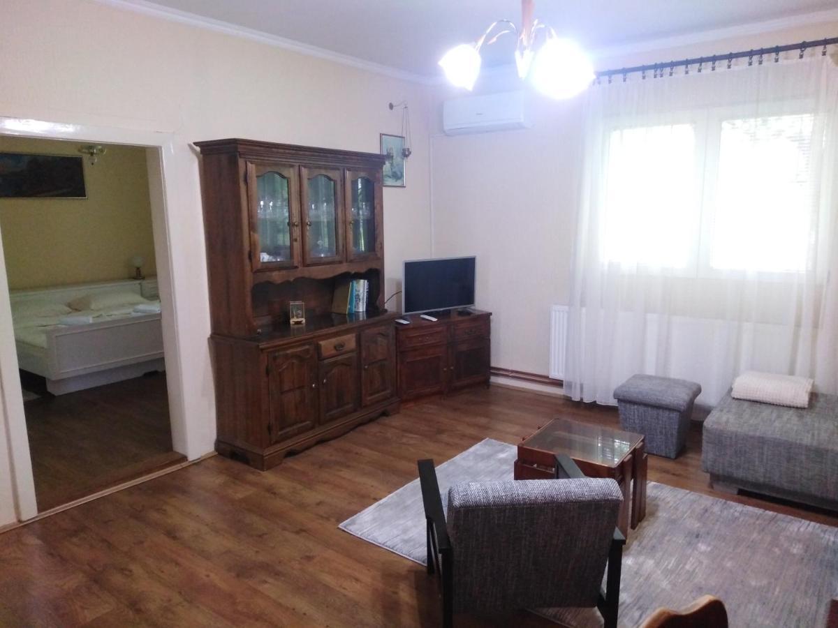 Mala Basta Appartement Bajina Basta Buitenkant foto