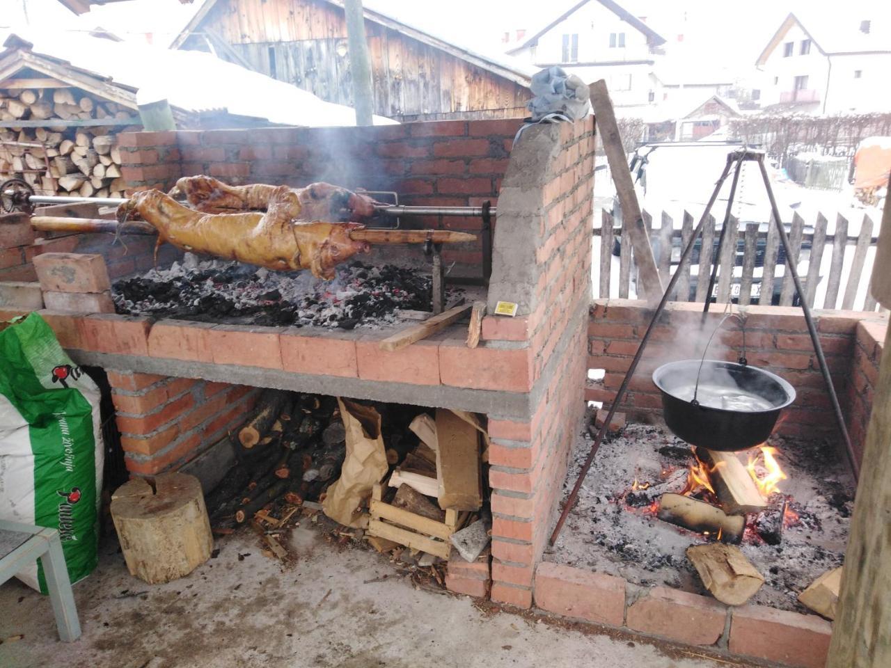 Mala Basta Appartement Bajina Basta Buitenkant foto